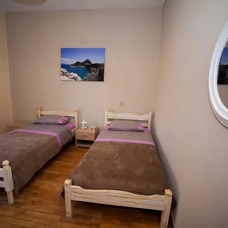 Yiannas' Apartmán
